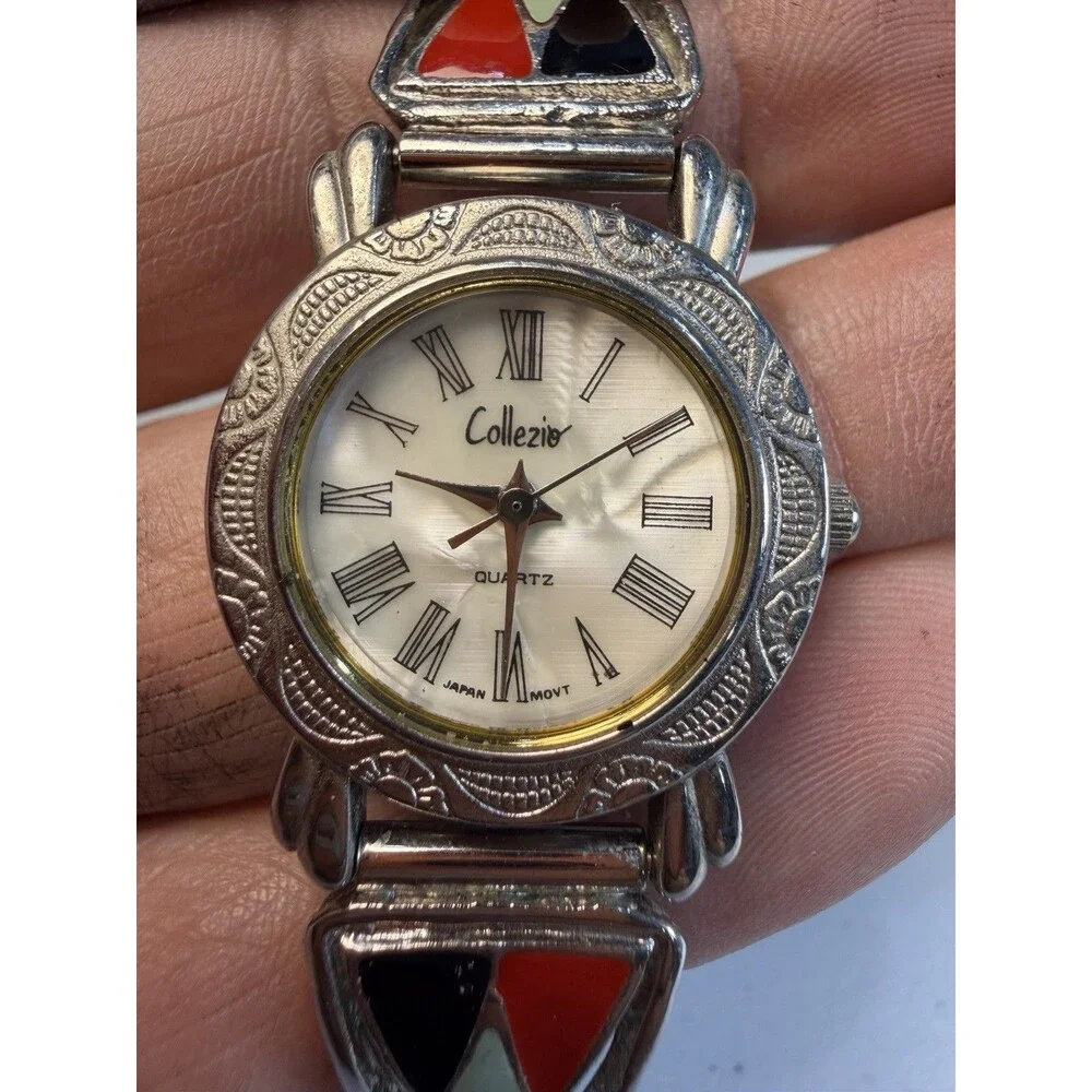 Collezio Quartz Women’s Stretch Bracelet Watch Silver Tone